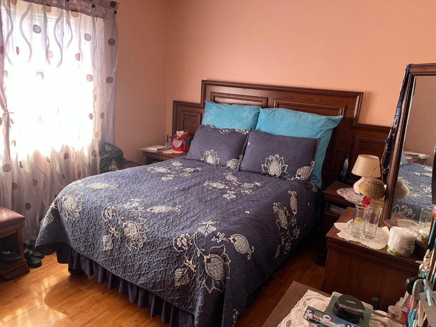 3 Bedroom Property for Sale in Browns Farm Western Cape